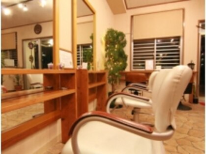 サロン ドゥ シノビィ(salon de shino b)の写真