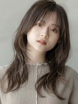 ドットハリス(.Hallis)&nbsp;くびれヘア/韓国風ヘア/大人可愛い/ベージュ/原宿/表参道