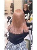 柔らかい質感を感じさせるpink beige