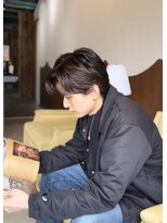 フォーコーナーズカットショップフェイビーズ 名古屋西(FourCornersCutShop favey's)&nbsp;センターパート　ニュアンスパーマ