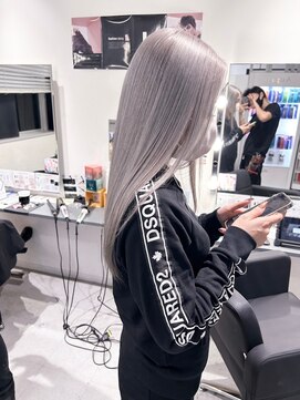 キング 枚方店(K!ng) 【枚方、高槻、梅田】ブリーチカラー髪質改善カラー