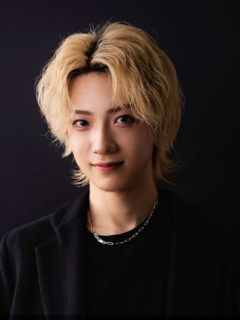 スタジオノールス(hairmake & photo STUDIO NORLUSS) メンズメイク&フルメイク