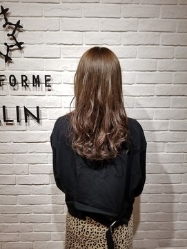 ビューティー エールフォルム 浜松有玉店(BEAUTY YELLFORME) エドル　透け感アッシュ