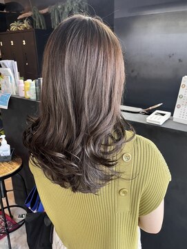 リンダイーロ(Linda Hiro) 【札幌円山】イルミナカラー/アッシュブラウン/暗髪/上品