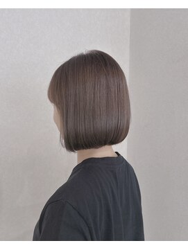 タグ(TAG) 艶カラー♪ボブヘア