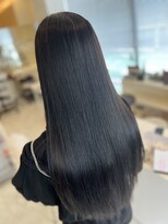 シャルム バイ アローズ 久留米店(CHARM BY AROSE)&nbsp;大人可愛い透明感立体感ブルーブラック×エアストレート