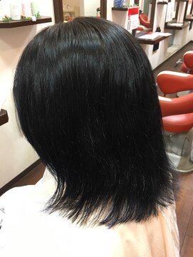 ミー(Me) ローレイヤーミディアム