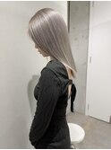 ダメージレスなブリーチで艶々ハイトーンに