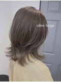 オリーブベージュ/くすみベージュ/レイヤーカット