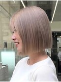 ボブミルクティーベージュブリーチダブルカラー堀江