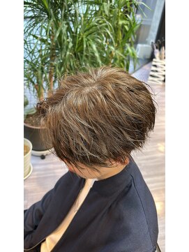 アリカ(arika) ワンカラーで作っていくヘーゼルベージュ◎