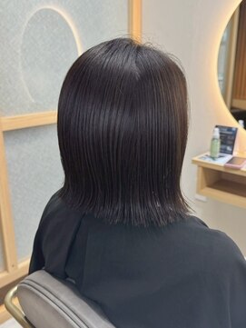 イゾラ(isola) 【isola】質感再整カラー/外はねボブ/ニュアンスカラー/西千葉