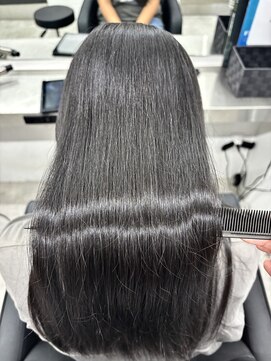 ベイ リコルド アトリ 名古屋名駅店(Bei Licoldo.Atole) つるんつるんの縮毛矯正！