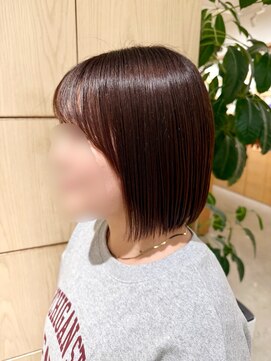 アドラーブル 万代店 (adorable) 丸みショートボブ◎小顔×前下がりレイヤー大人可愛い