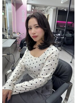 リノ(RLINO) 【名古屋/栄】レイヤーカット/ブリーチ無し/韓国