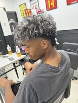 メンズラピス 栄店(Men's Lapis) メンズパーマツーブロックカラー刈り上げカットスタイル