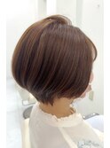 【オリーブベージュ×丸みショート】