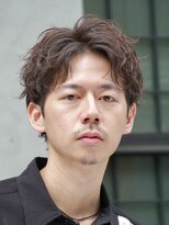 バイフィフス 原宿/表参道(by fifth)&nbsp;原宿メンズパーマニュアンスパーマ短めセンターパートゆるめ