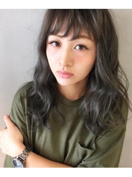 ジーナ(XENA) カーキグレー