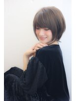 エミュ 新宿(emu) 透明感カラーショートヘア　U-REALM otto
