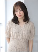 ナチュラルで垢抜けたミディアム×30代ふわっとレイヤー
