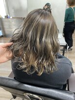 ヴィフ 大船(VIF)&nbsp;バレイヤージュグラデーション×アッシュグレージュ