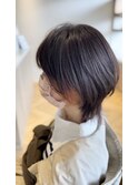 インナーカラーで遊びを入れたウルフヘア♪