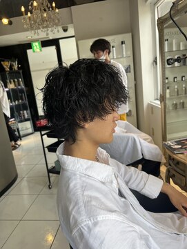 アイズ 海老名(AIZU) スパイラルパーマ　ツイストパーマ　波巻きパーマ