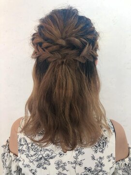 フェイブ(Fave) 王道☆編み込みハーフ