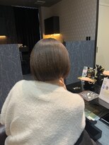 グレイヘアービューティー(gray hair beauty)&nbsp;ショートボブ