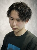 スウェルホワイト(SWELL WHITE)&nbsp;ツイストスパイラル×センターパート　福岡メンズパーマ　香椎