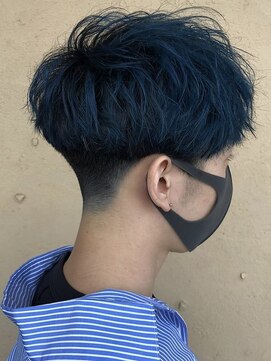 ピケ(pique) 派手カラー/刈り上げマッシュ/刈り上げショート/20代/30代/40代