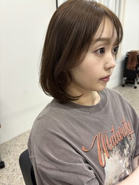 カリネバイフィエル(CALINER by Fier) 西梅田駅 / ◎くびれボブに透明感ヘーゼルカラー◎