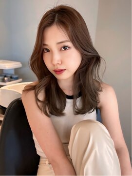 リリー(Lilley) 透明感チェリーレッド×姫カットレイヤー×韓国風巻き【ayana】