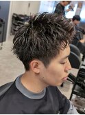 爽やかビジネスツーブロック無造作ナチュラルスパイキーショート