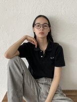 エイチ(811)&nbsp;グレージュハンサムショートレイヤーカットセミロングボブヘア