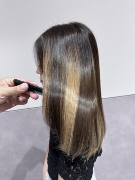 サロウィン 岡山店(SALOWIN) ナチュラルブラウン髪質改善