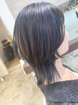 プレフェレプレフェ(prefere prefe)&nbsp;インナーカラーブルー×ウルフカット