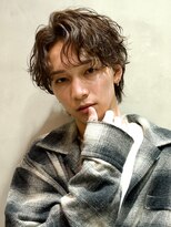 フィフス(fifth)&nbsp;原宿無造作シャドウパーマセンターパートウルフカット茶髪fifth