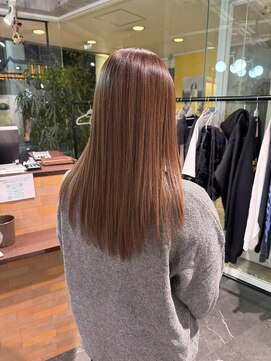 ベージュカラー