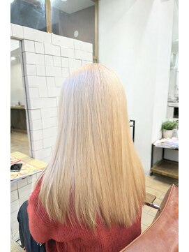 ゴーゴーゴーテート(555tete) ｢透明感MAX-ブロンドカラー｣