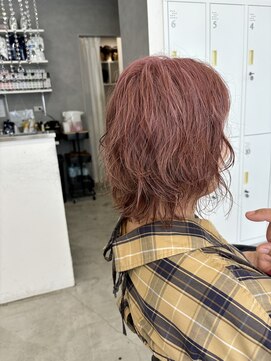 テラス トヨタ(Telasu Toyota) 白髪ぼかしカラーでピンクベージュとくせ毛活かしたカット◎