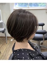 ヘアーズ ベリー 玉造店(hairs BERRY)&nbsp;白髪ぼかしグレージュハイライト×ショートボブ