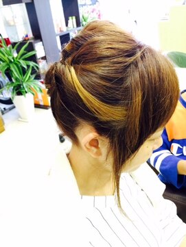 シュエット(chouette) ねじりアレンジ