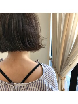 メロウ(MELLOW) パツッと外国人風miniBob