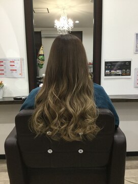 アプラディール(APPLAUDIR) グラデーションカラー