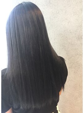 ヘアサロンM 新宿 ブルーアッシュ【担当.黒木】