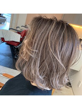 オハナ(OHANA) バレイヤージュ☆ミルクティー