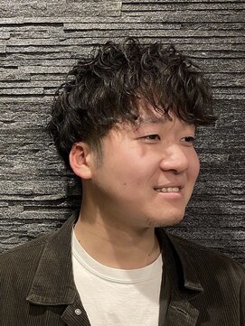 ヒロギンザ 恵比寿店(HIRO GINZA) ツーブロックビジネスショートフェードパーマコンマヘア