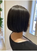 さらつやショートボブ